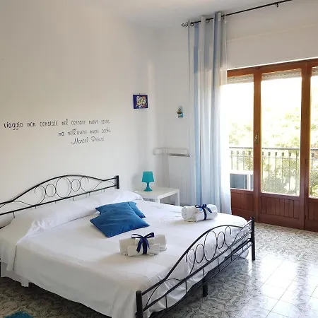 Oda ve Kahvaltı Mare *