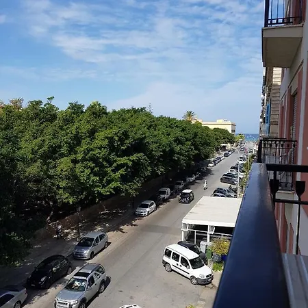 Oda ve Kahvaltı Mare